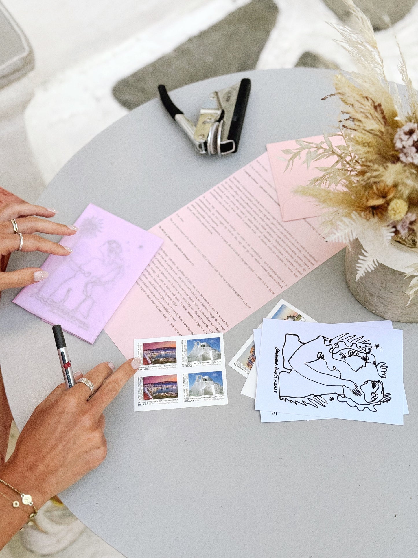 ANNA AMÉLIE | POSTCARD CLUB