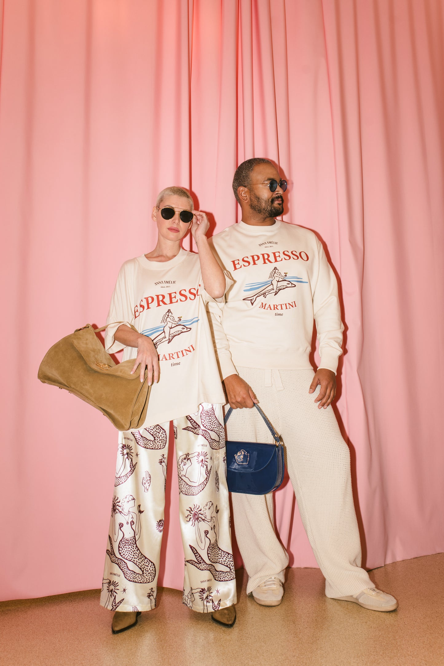 “ESPRESSO MARTINI” OVERSIZED T-SHIRT | NATURAL