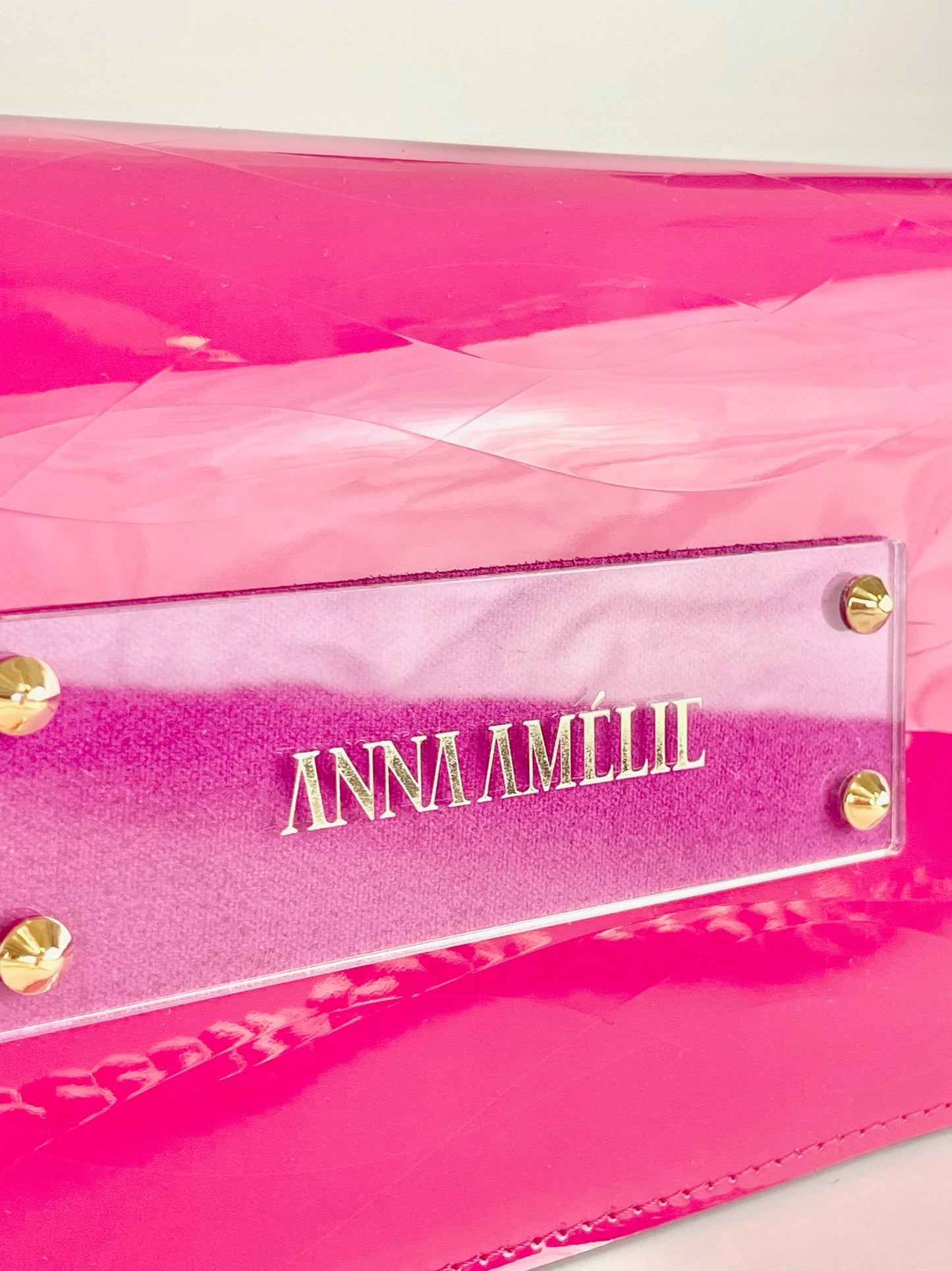 SARAH BAG | FUCHSIA TEXTURED PATENT LEATHER