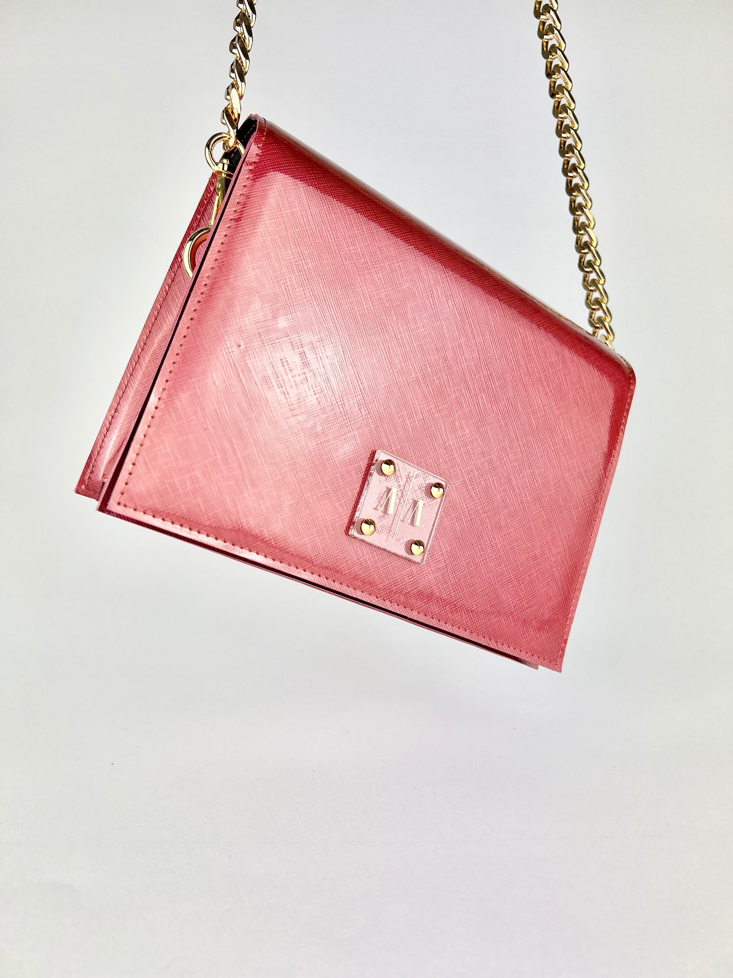 ARIAN “XL” BAG | CHERRY TEXTURED PATENT