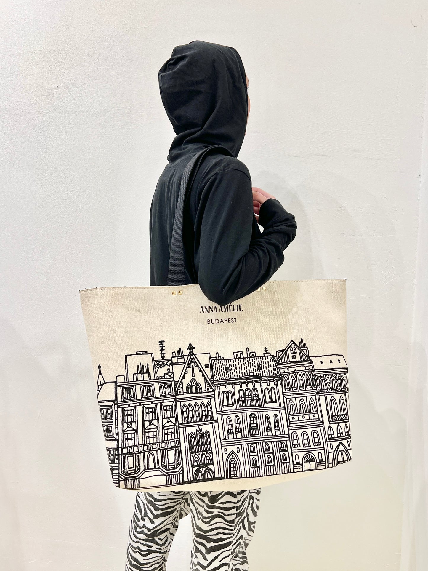 STUDIO TOTE XL | “BUDAPEST”