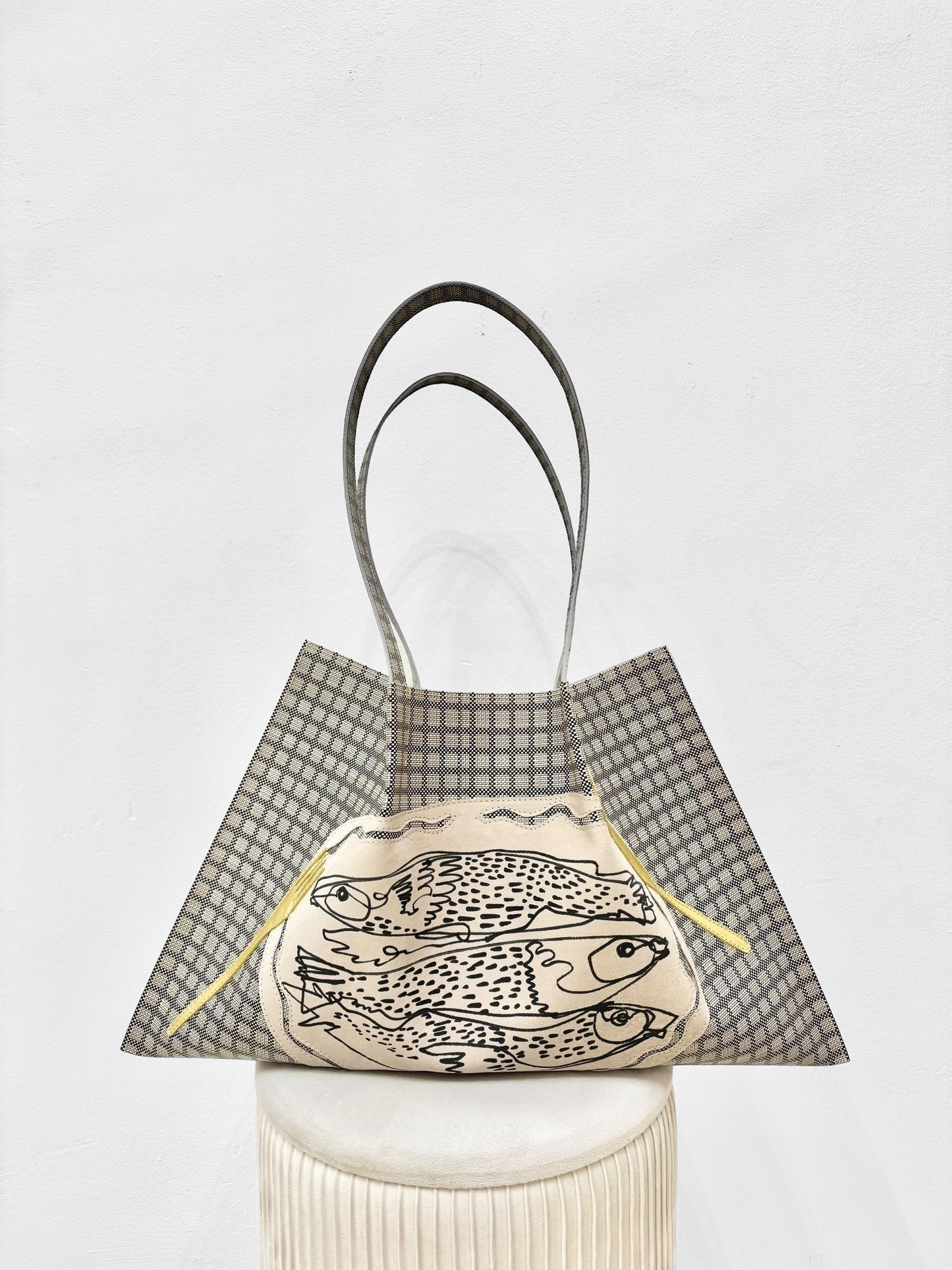 CHARLOTTE BAG - UNIQUE SPECIAL EDITION | FISH PLATE APPLIQUE