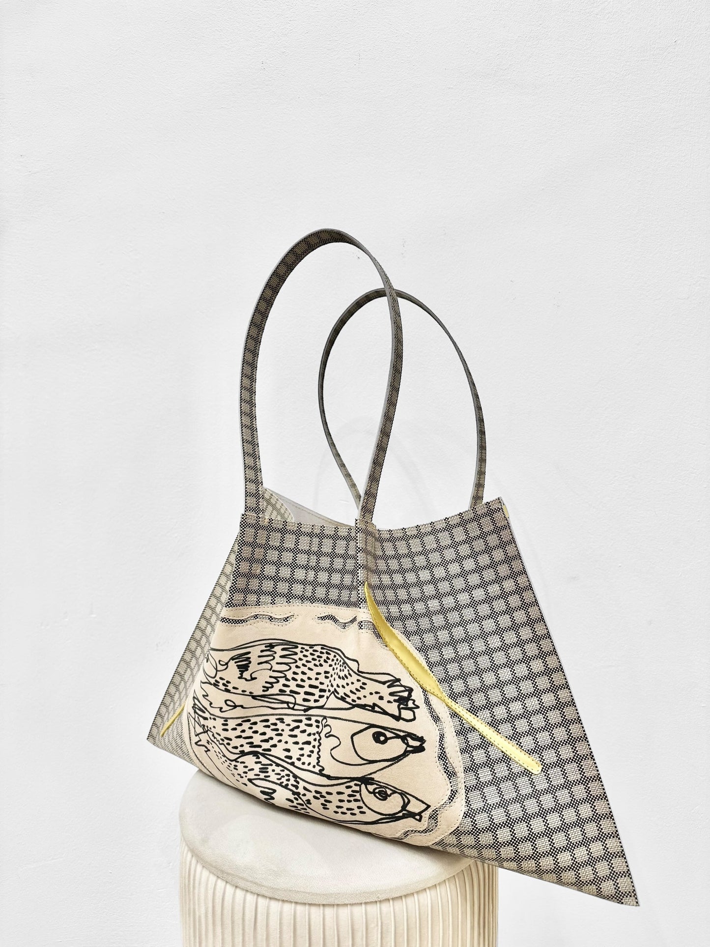 CHARLOTTE BAG - UNIQUE SPECIAL EDITION | FISH PLATE APPLIQUE