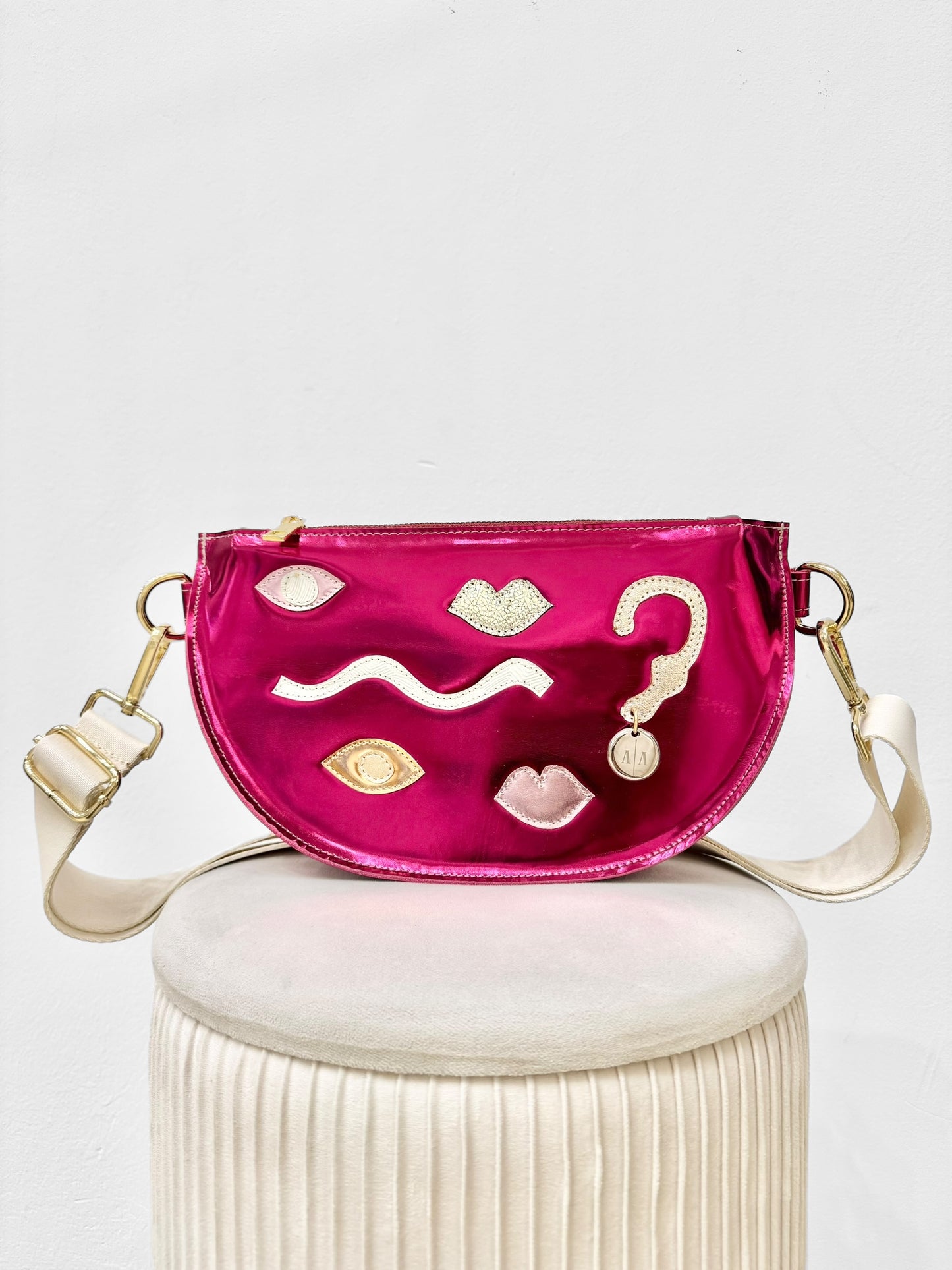 SOPHIE “L” BELTBAG  - UNIQUE SPECIAL EDITION | METALLIC MAGENTA