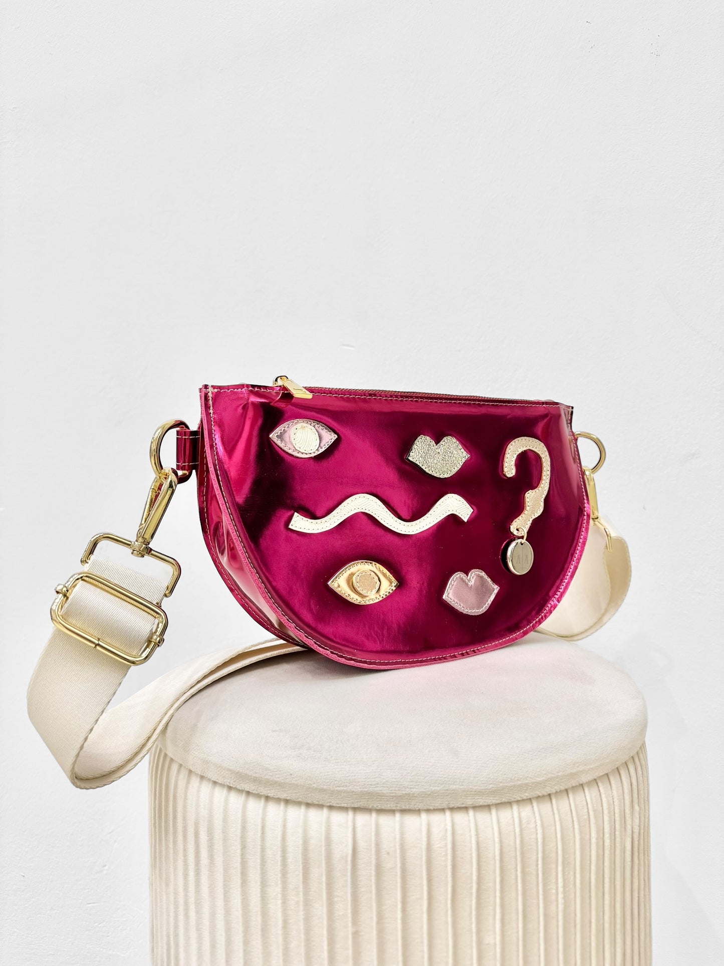 SOPHIE “L” BELTBAG  - UNIQUE SPECIAL EDITION | METALLIC MAGENTA