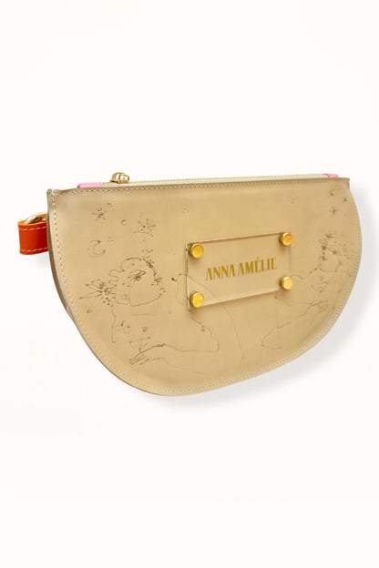 SOPHIE “L” BELTBAG  -  BEIGE  w. UNIQUE DRAWING | PINK STRAP